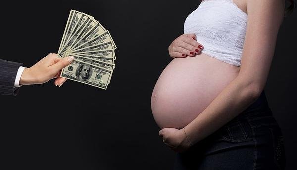商业代孕合法国家，孕母费用高