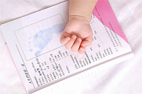 外国出生证回国用得上吗?