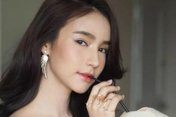 跨性别人群可以代孕吗